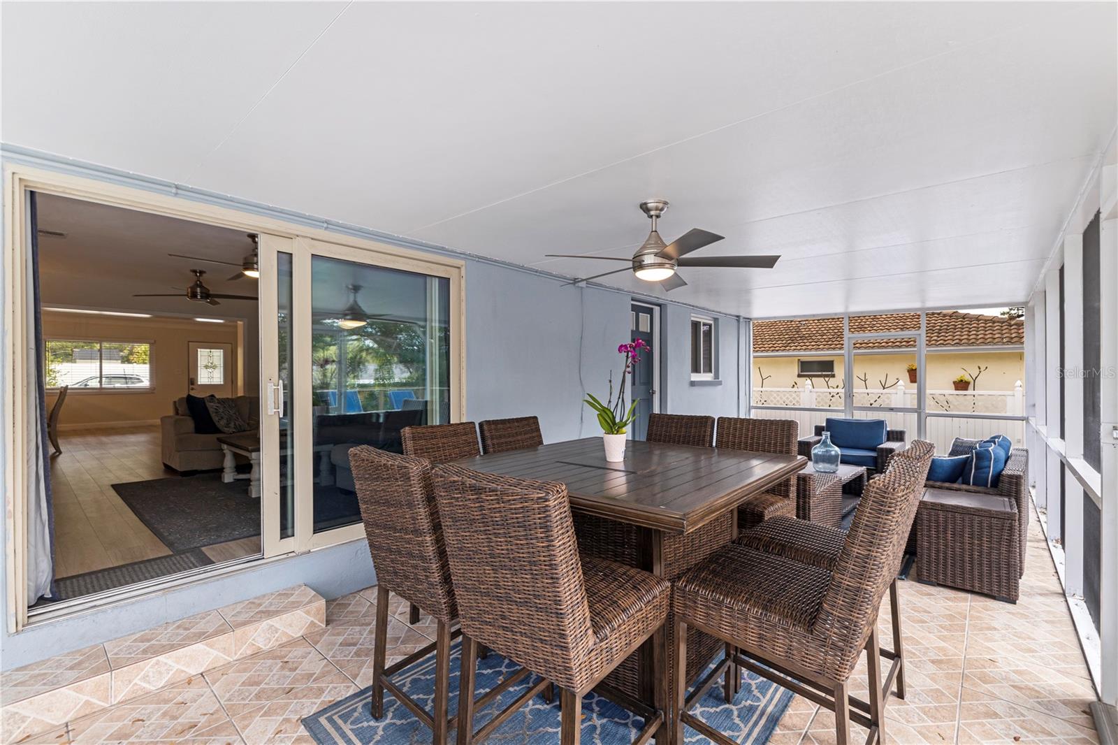 3282 HONEYSUCKLE RD, LARGO, FL, 33770