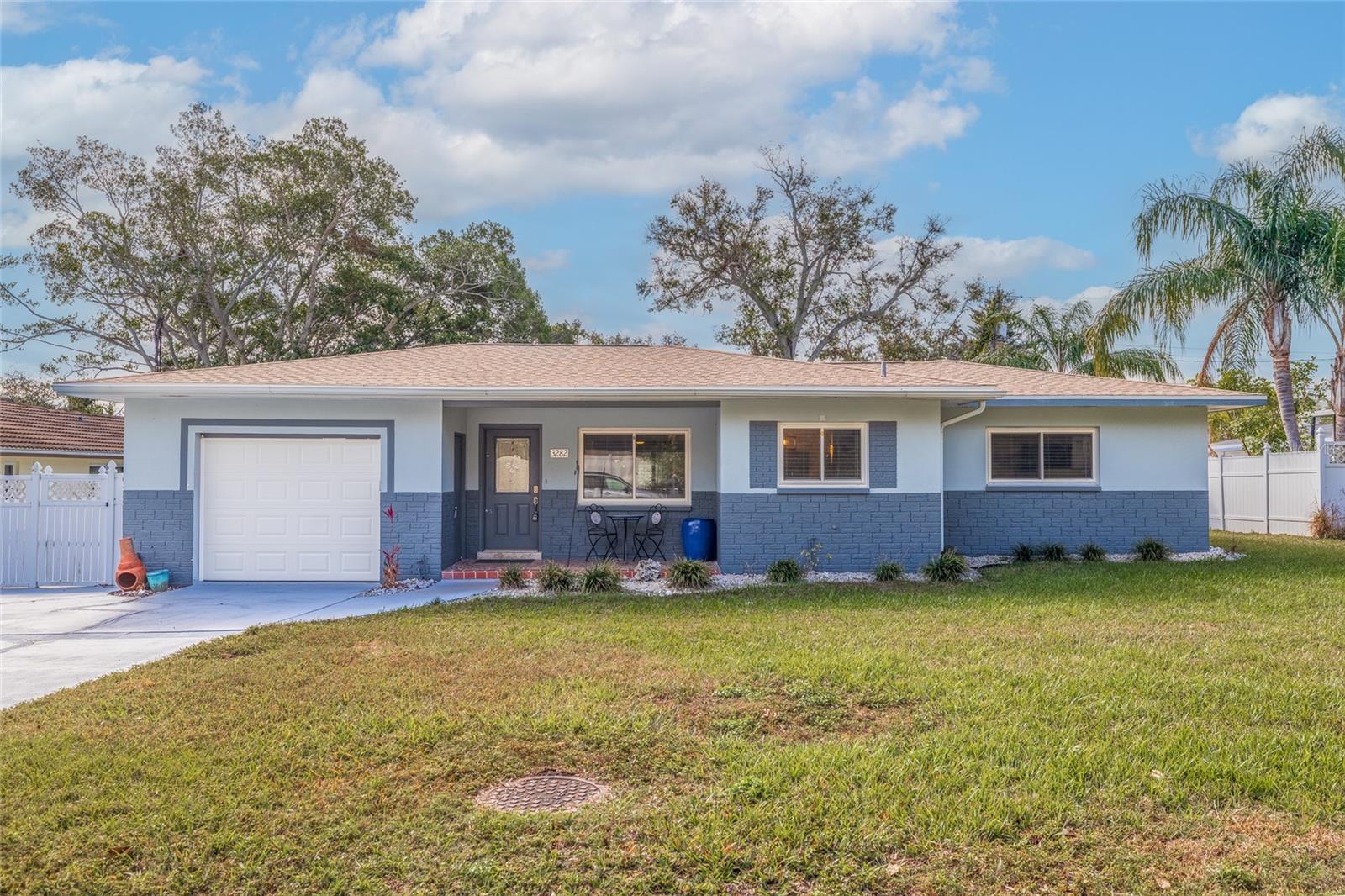 3282 HONEYSUCKLE RD, LARGO, FL, 33770