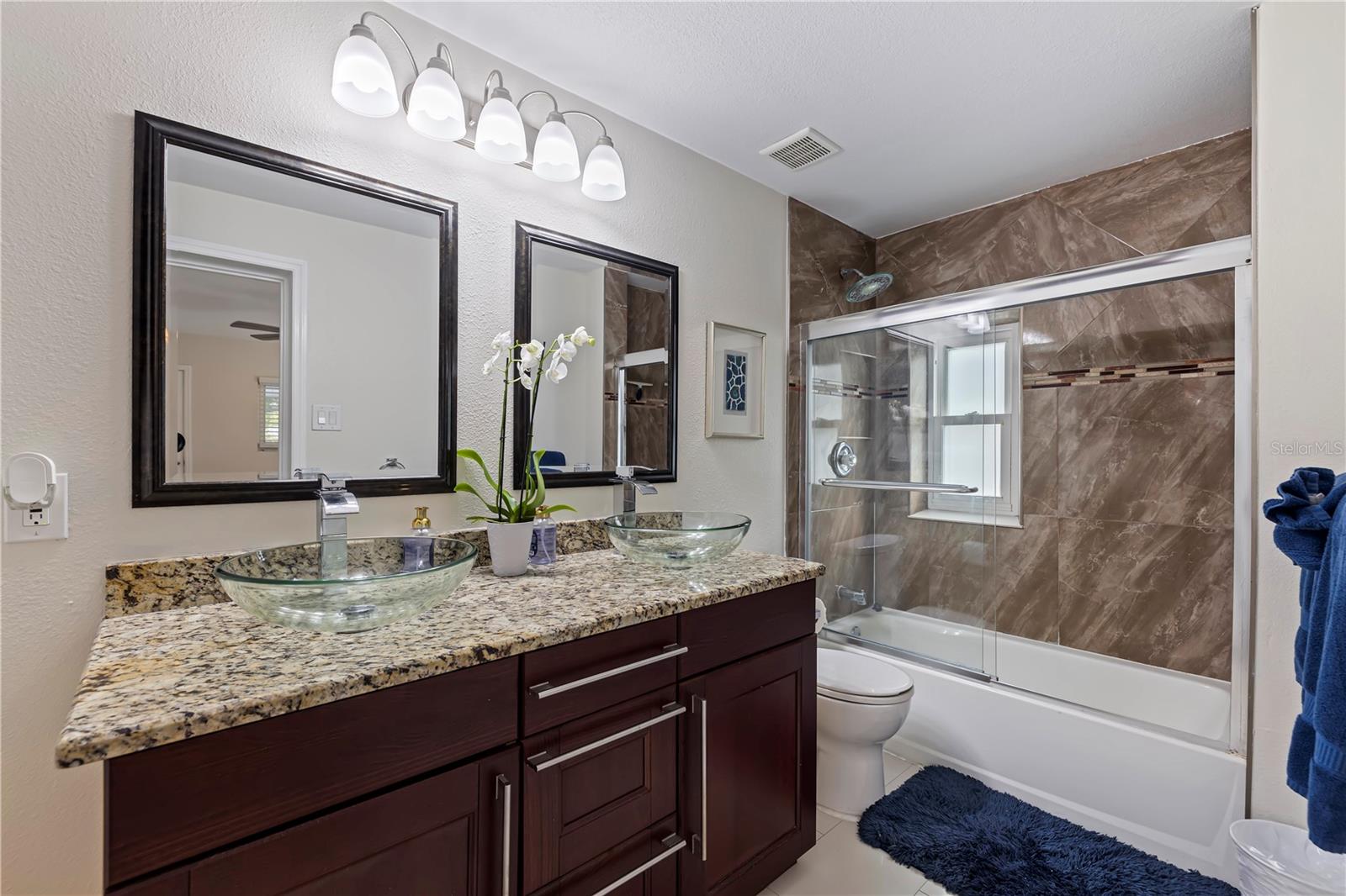 3282 HONEYSUCKLE RD, LARGO, FL, 33770