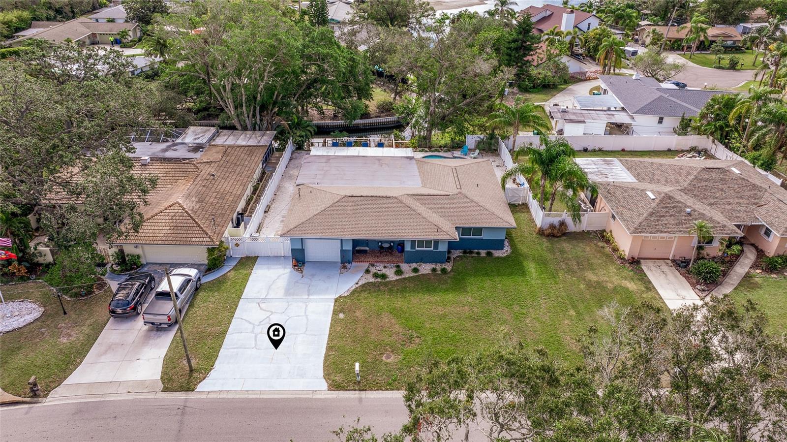 3282 HONEYSUCKLE RD, LARGO, FL, 33770
