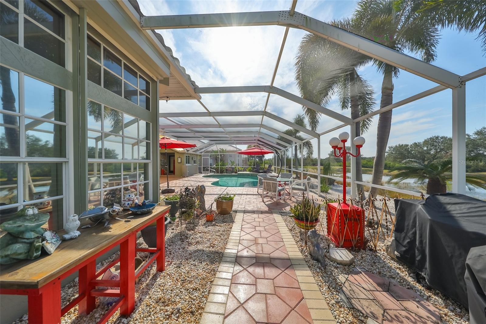 1120 SIGNATURE DR, SUN CITY CENTER, FL, 33573