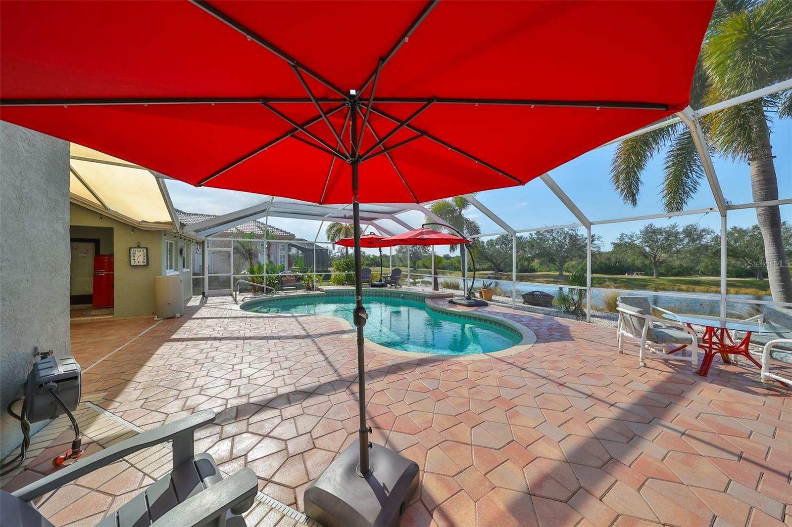 1120 SIGNATURE DR, SUN CITY CENTER, FL, 33573