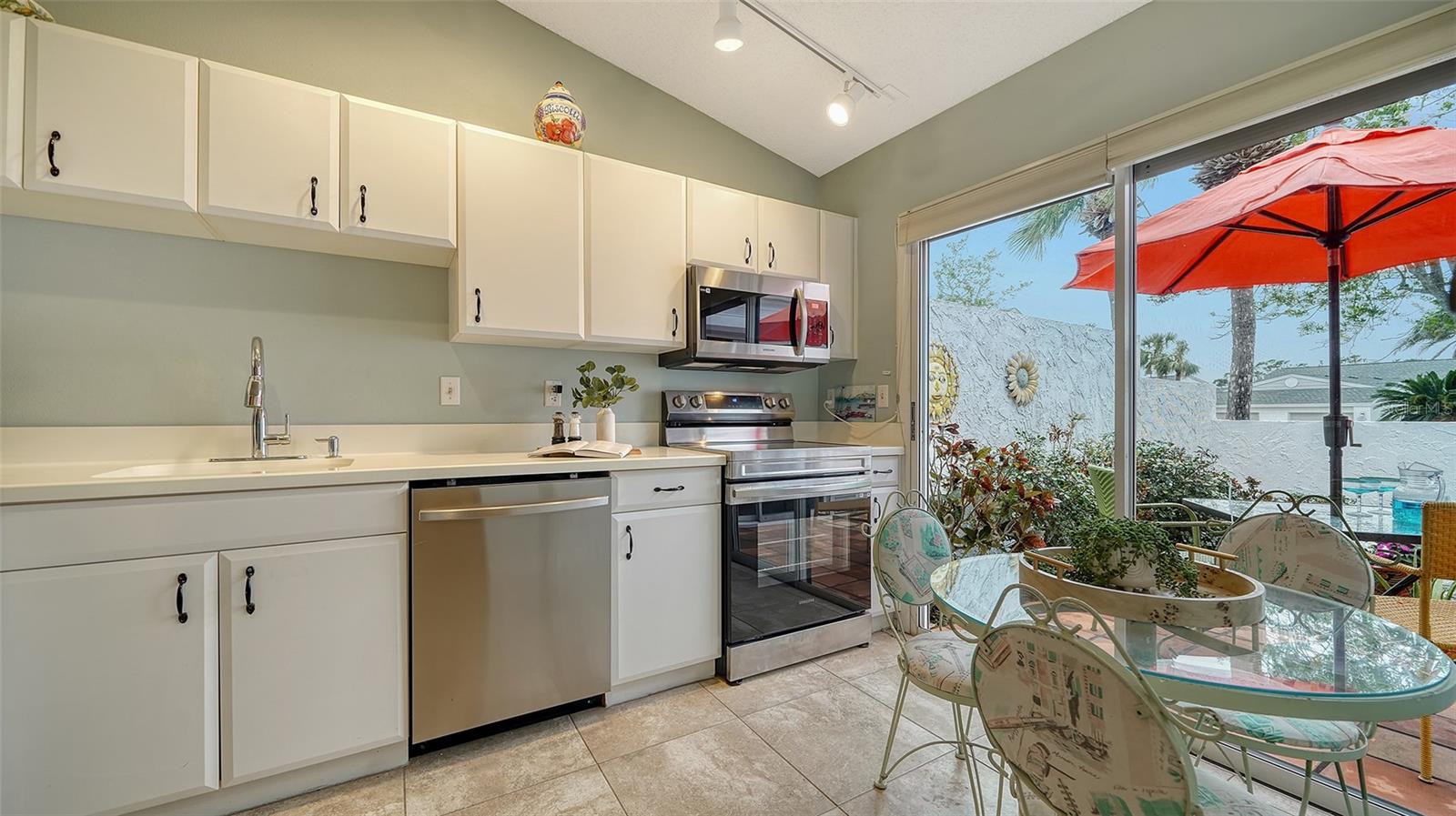 919 WATERSIDE LN, BRADENTON, FL, 34209