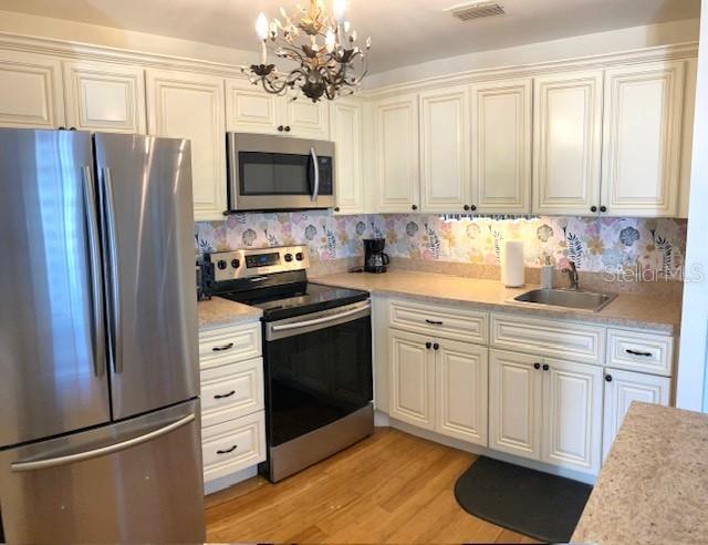 302 CANTON CT #58, SUN CITY CENTER, FL, 33573