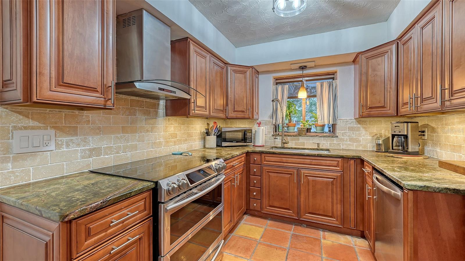 2651 LEAFY LN, SARASOTA, FL, 34239