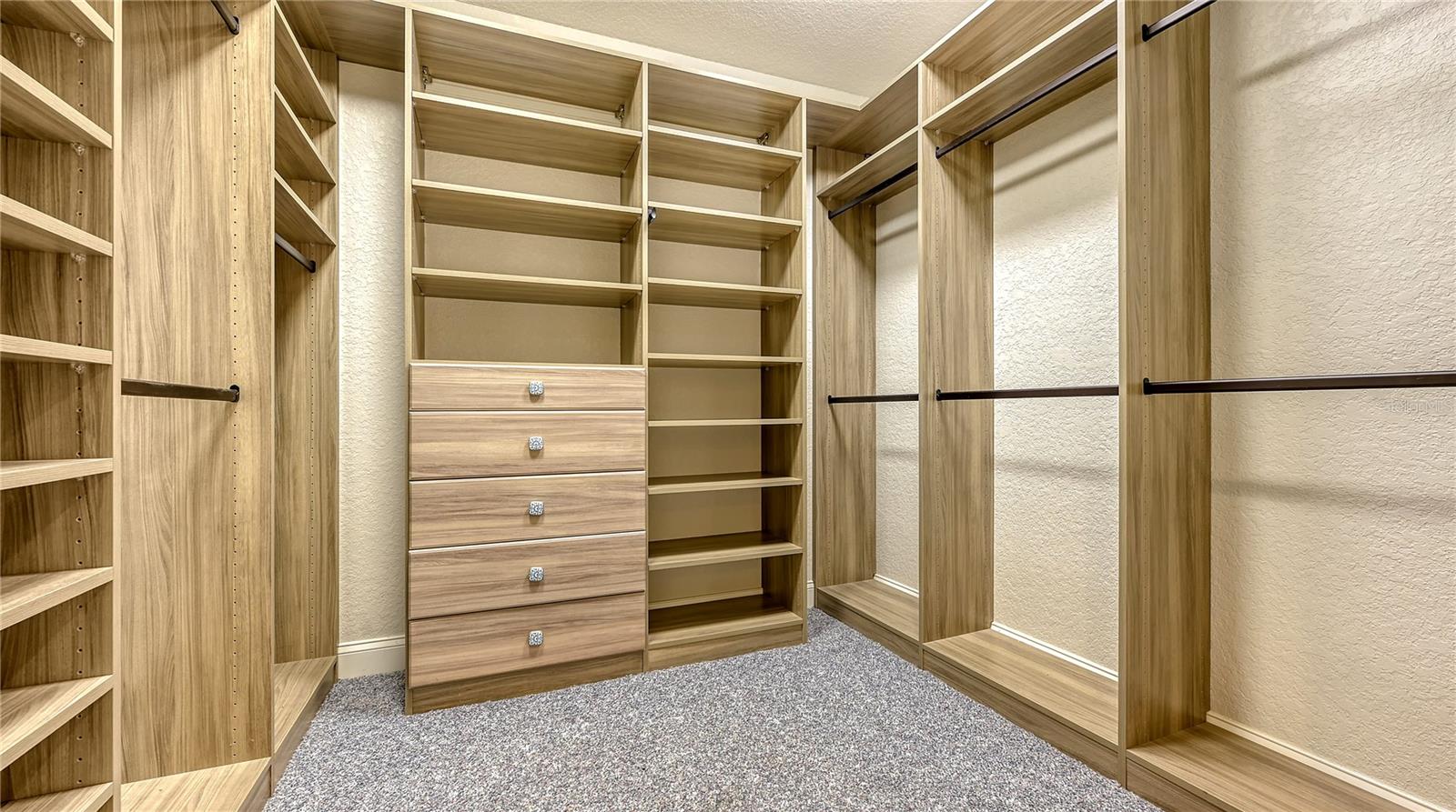 3920 RED ROCK WAY, SARASOTA, FL, 34231