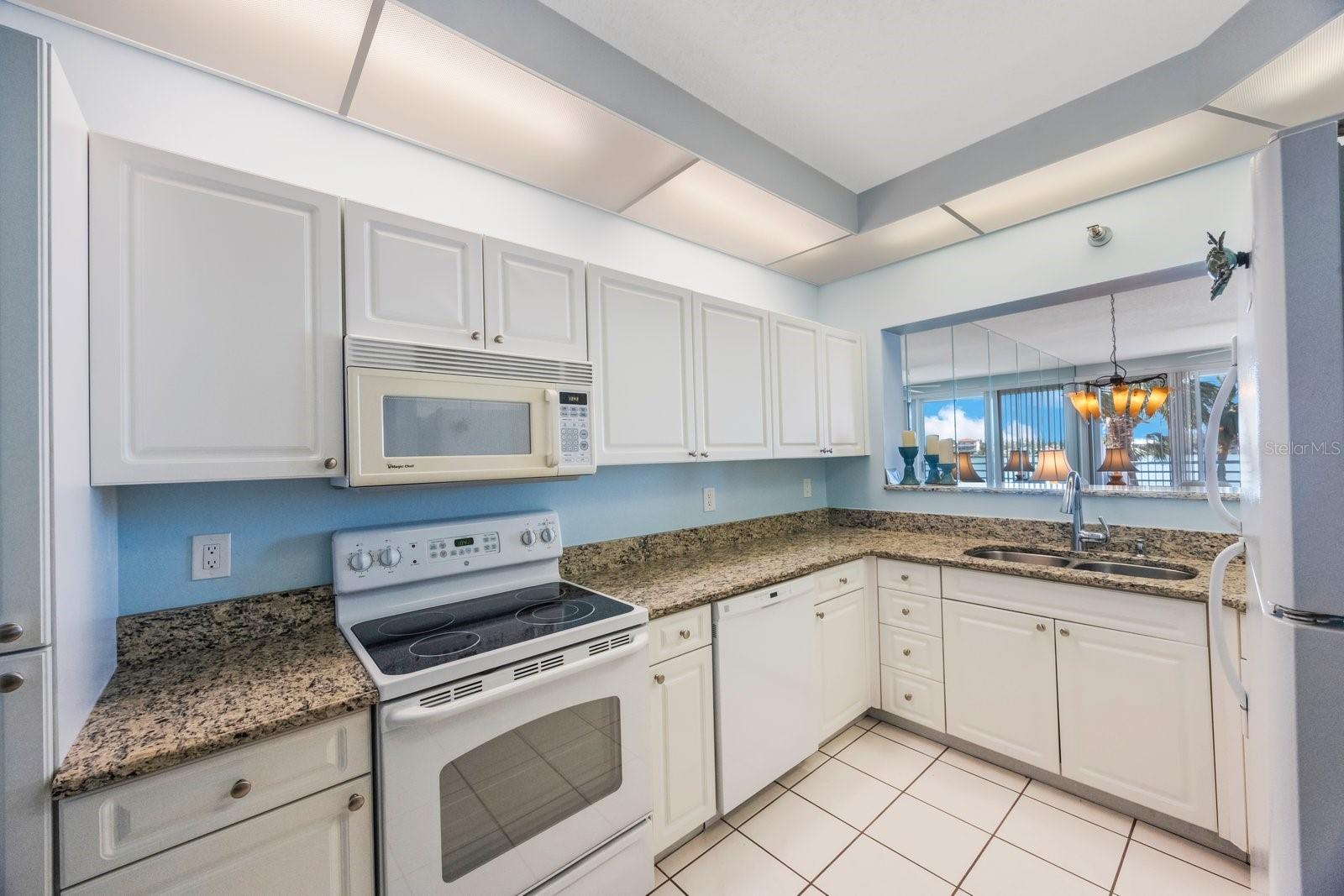 8020 SAILBOAT KEY BLVD S #105, ST PETE BEACH, FL, 33707