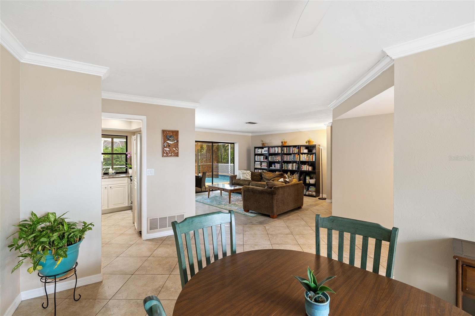 5575 BENEVA WOODS CIR, SARASOTA, FL, 34233