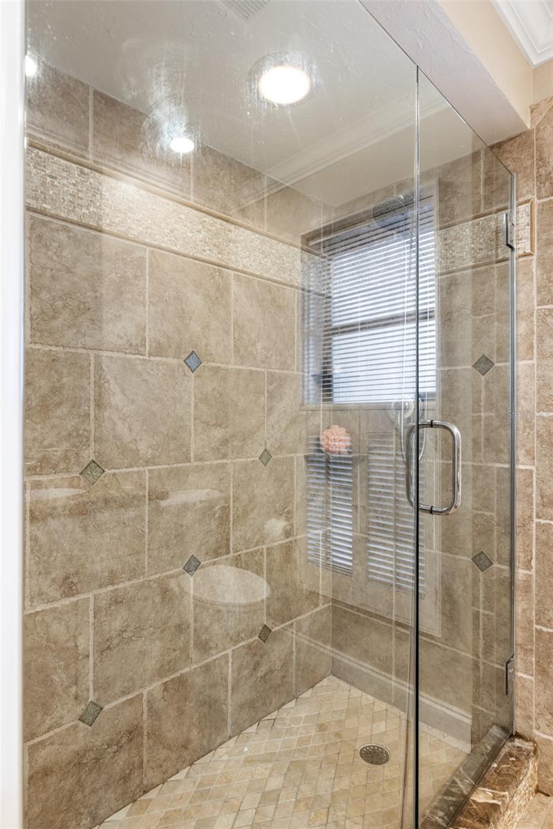 5575 BENEVA WOODS CIR, SARASOTA, FL, 34233