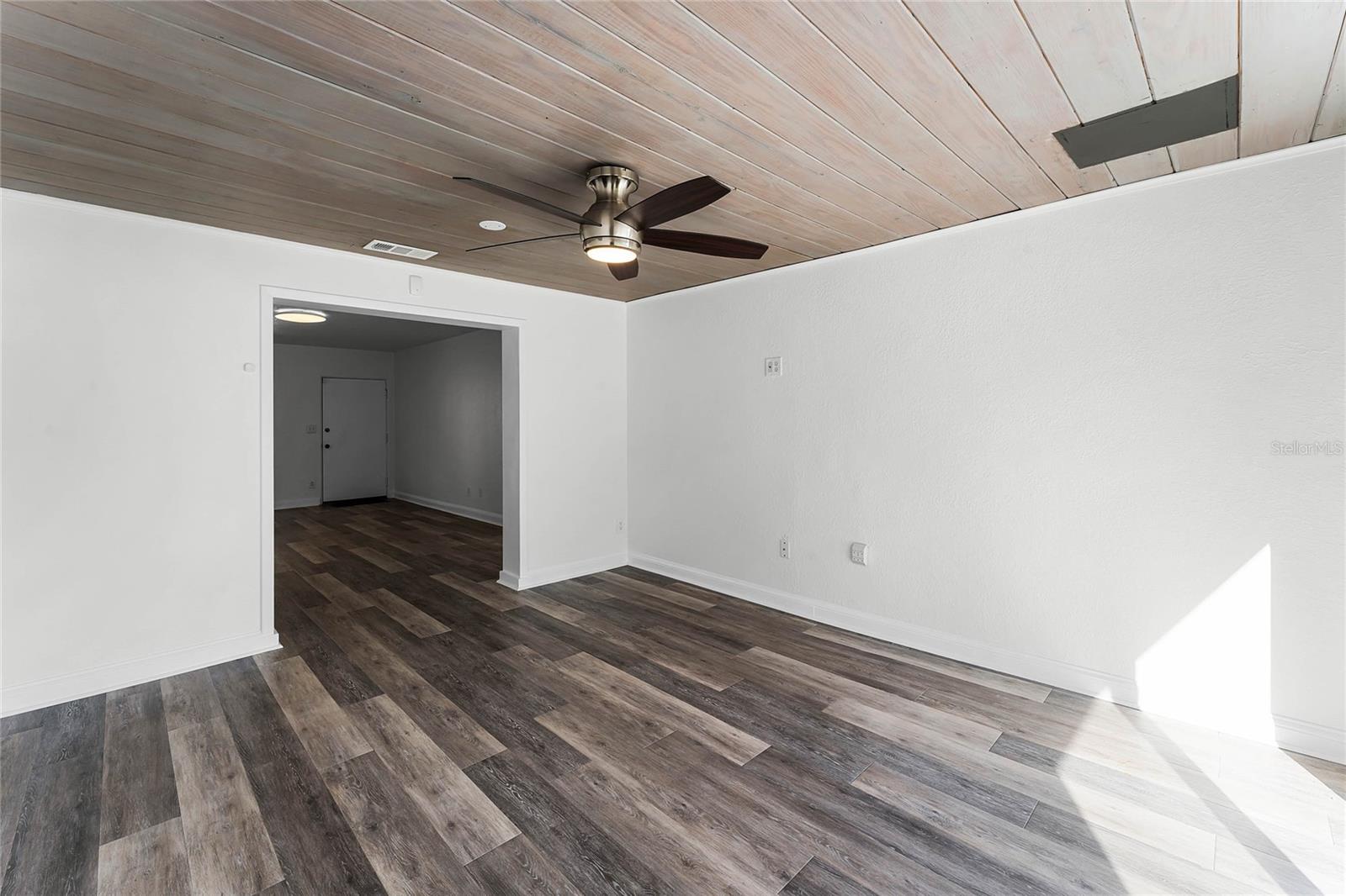 3303 HELEN AVE, ORLANDO, FL, 32804