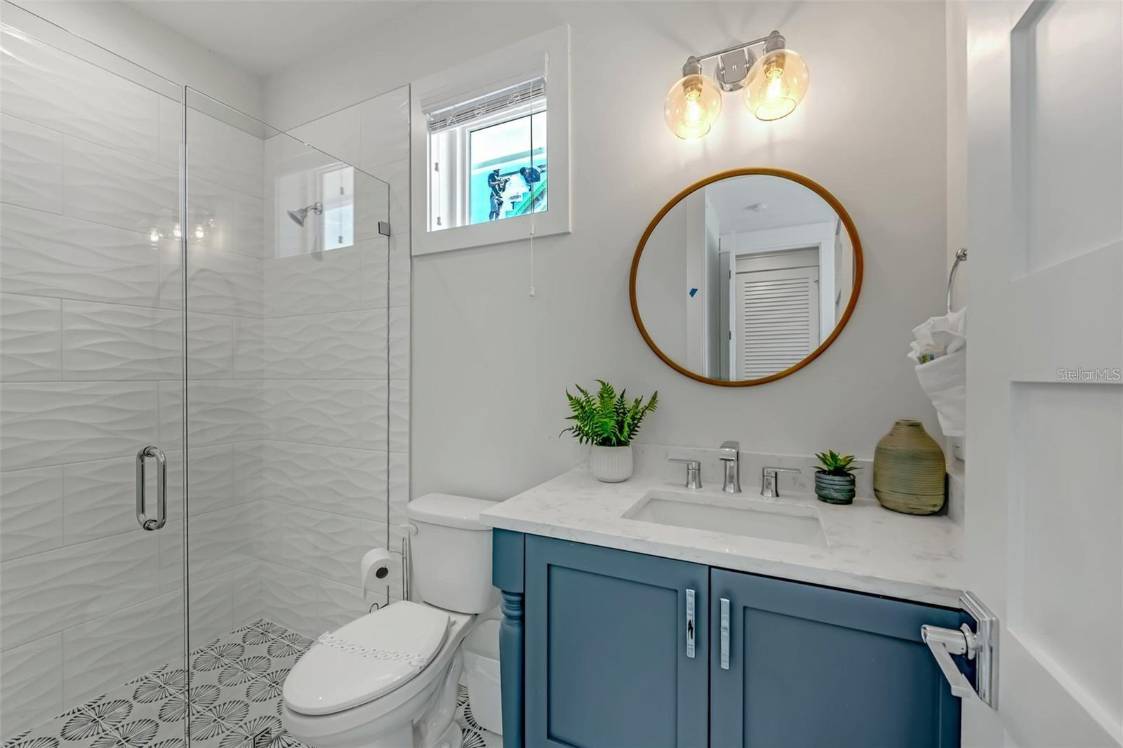 3017 AVENUE E, HOLMES BEACH, FL, 34217