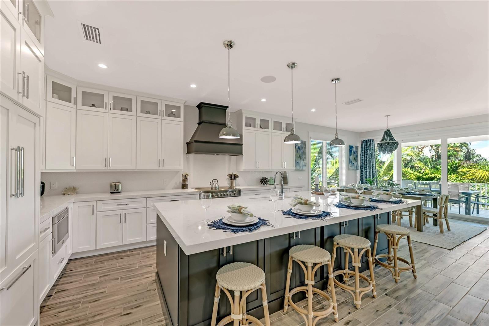 3017 AVENUE E, HOLMES BEACH, FL, 34217