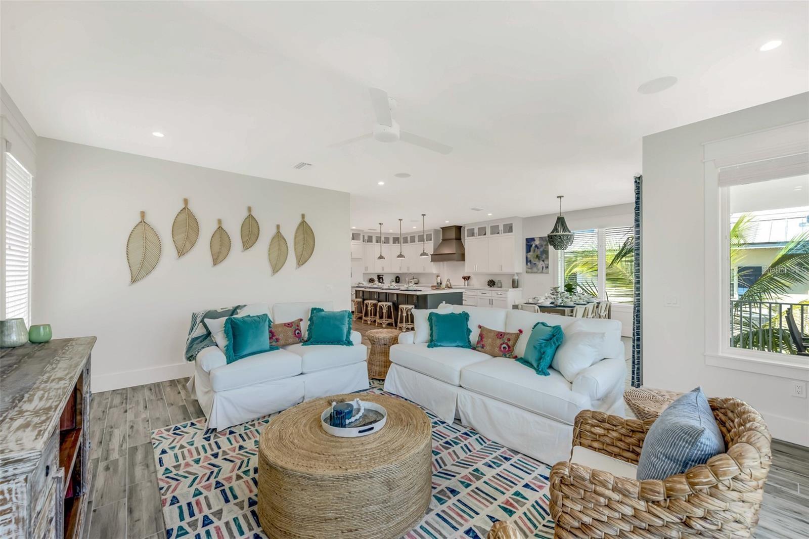 3017 AVENUE E, HOLMES BEACH, FL, 34217