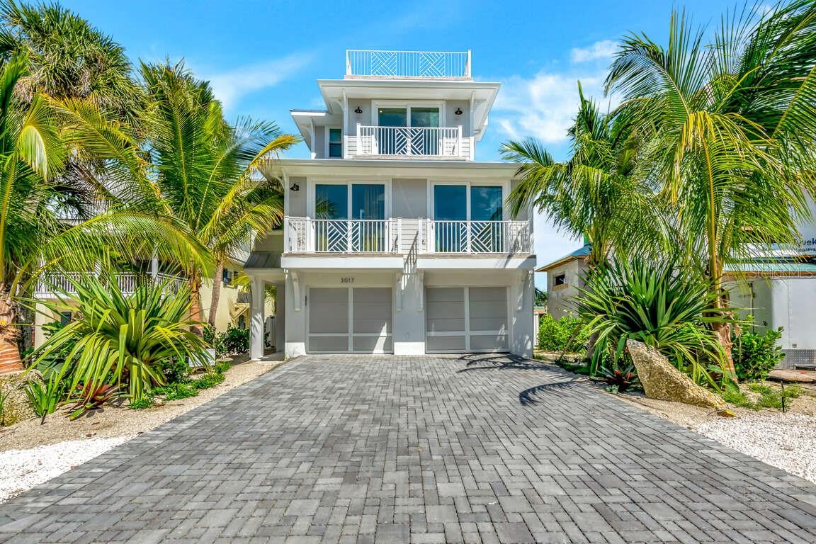3017 AVENUE E, HOLMES BEACH, FL, 34217