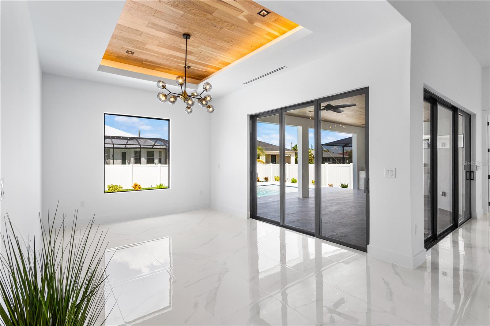 128 SW 35TH AVE, CAPE CORAL, FL, 33991