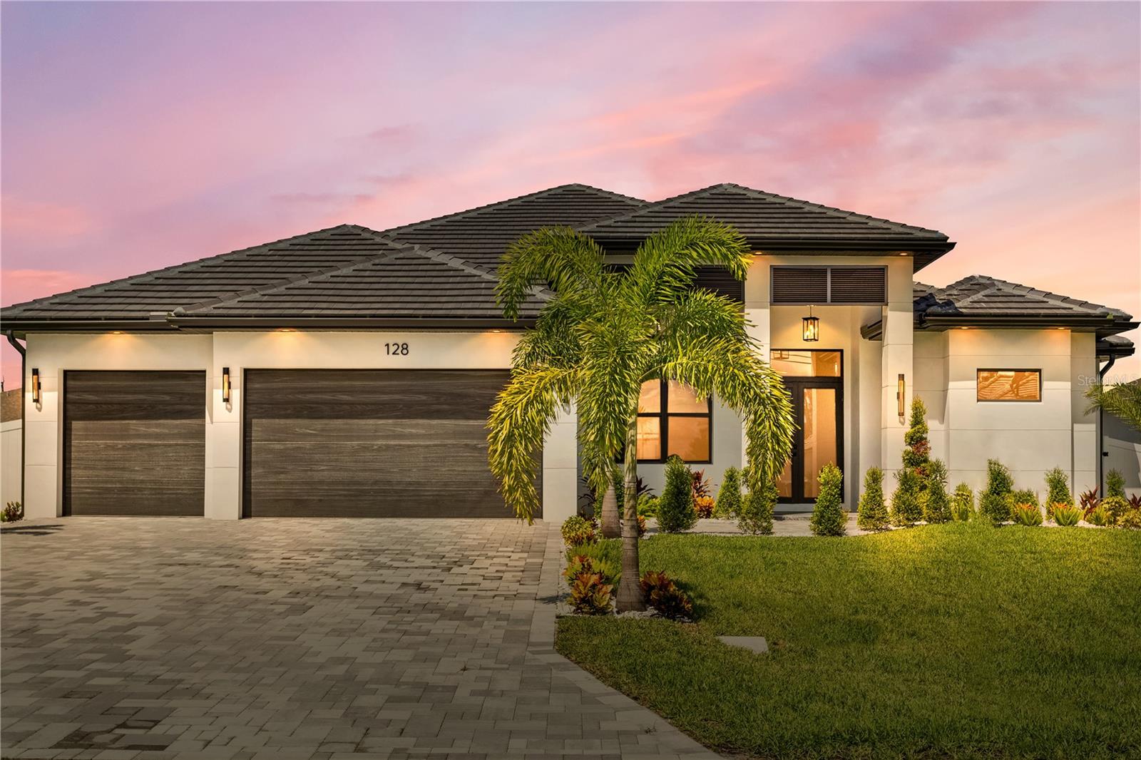 128 SW 35TH AVE, CAPE CORAL, FL, 33991