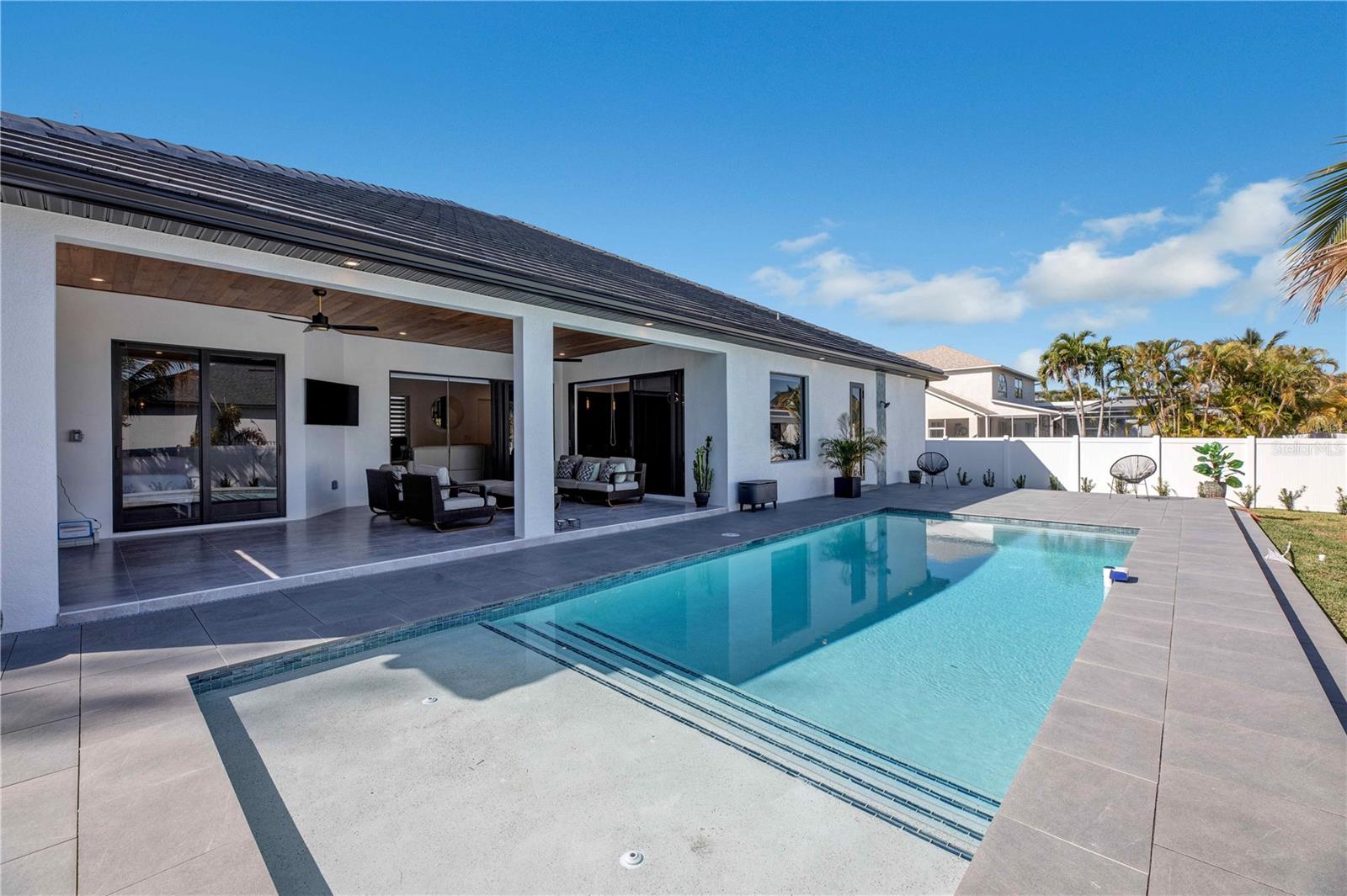 3813 SW 3RD ST, CAPE CORAL, FL, 33991