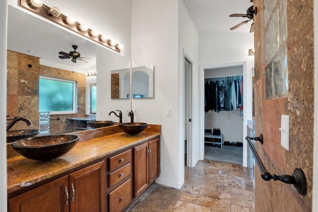 6002 SHEARWATER LN, LITHIA, FL, 33547