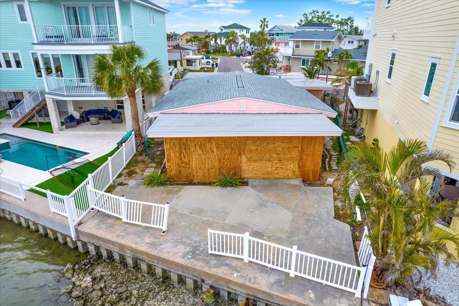 501 180TH AVE E, REDINGTON SHORES, FL, 33708