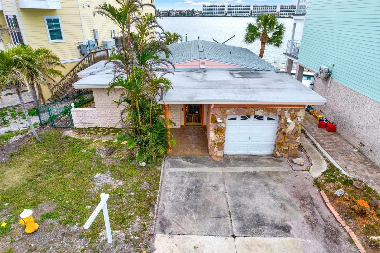501 180TH AVE E, REDINGTON SHORES, FL, 33708
