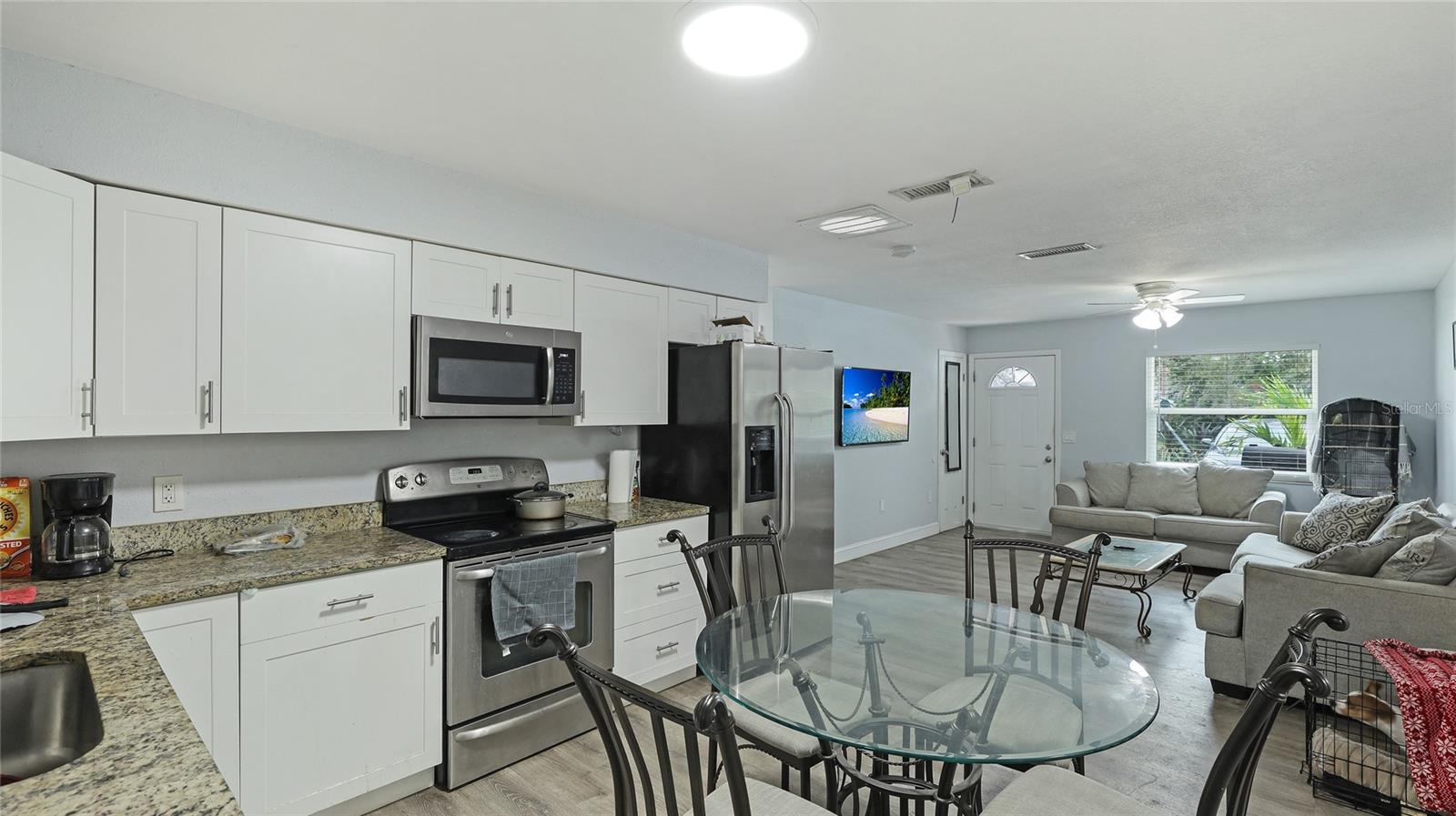 2825 FOREST LN, SARASOTA, FL, 34231
