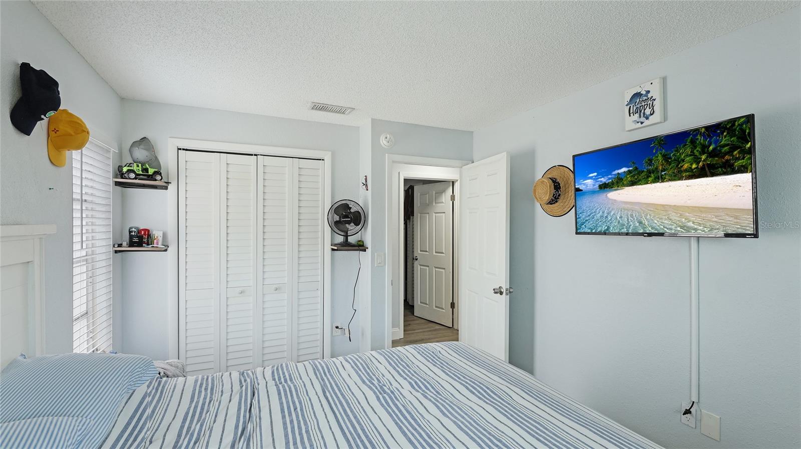2825 FOREST LN, SARASOTA, FL, 34231