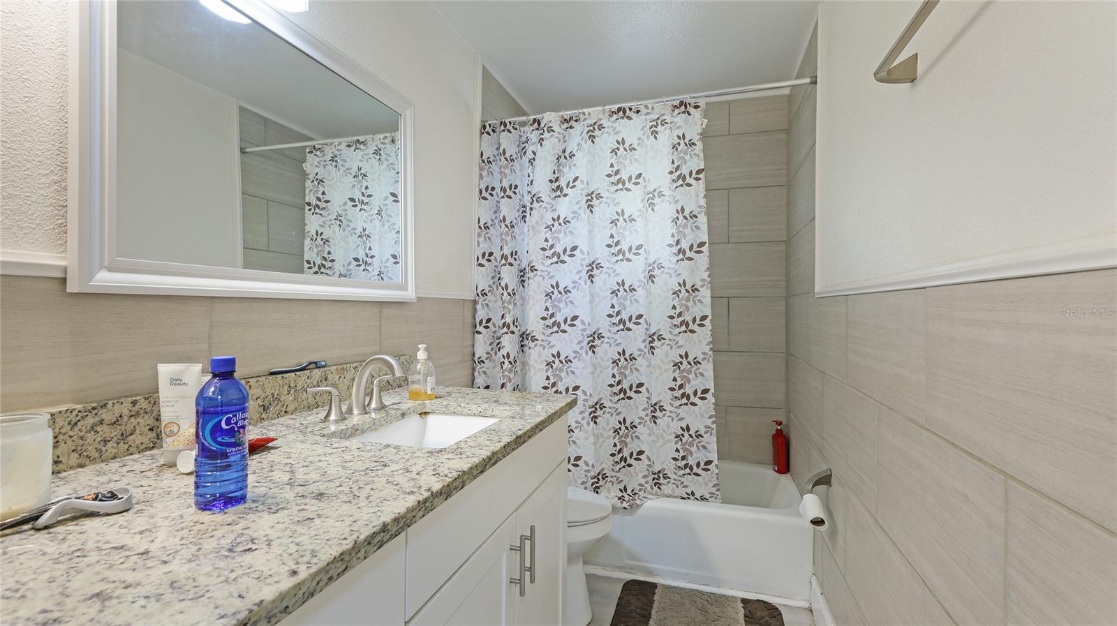 2825 FOREST LN, SARASOTA, FL, 34231