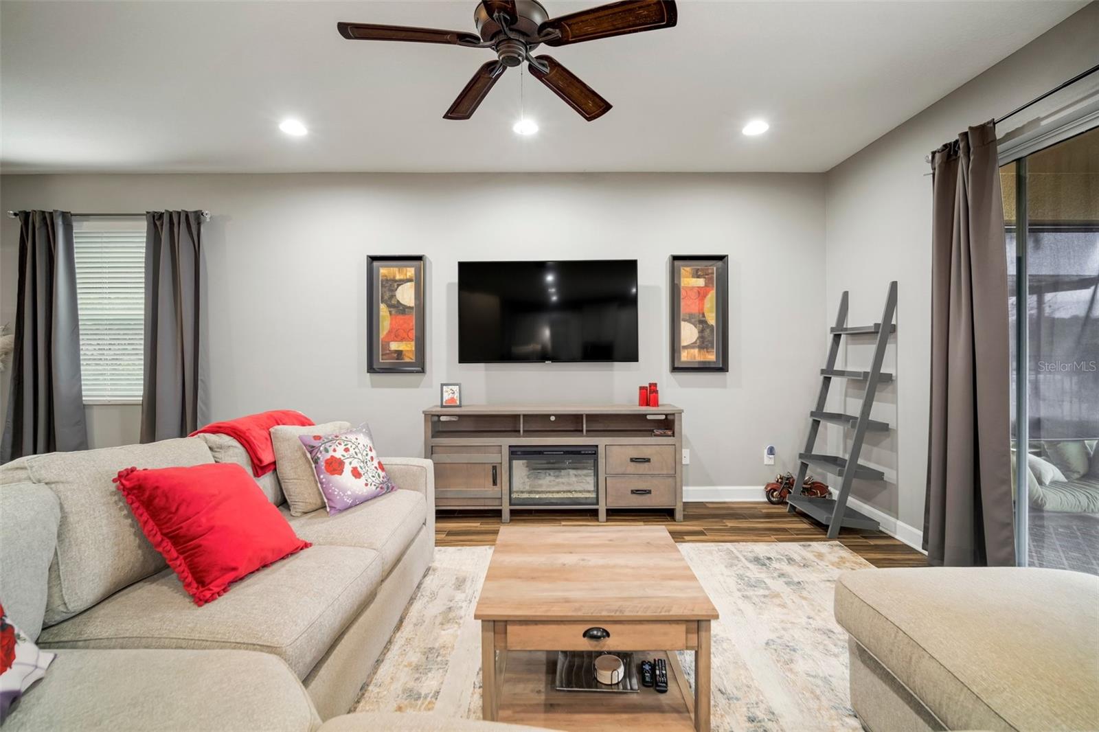 6928 OLD BENTON DR, APOLLO BEACH, FL, 33572
