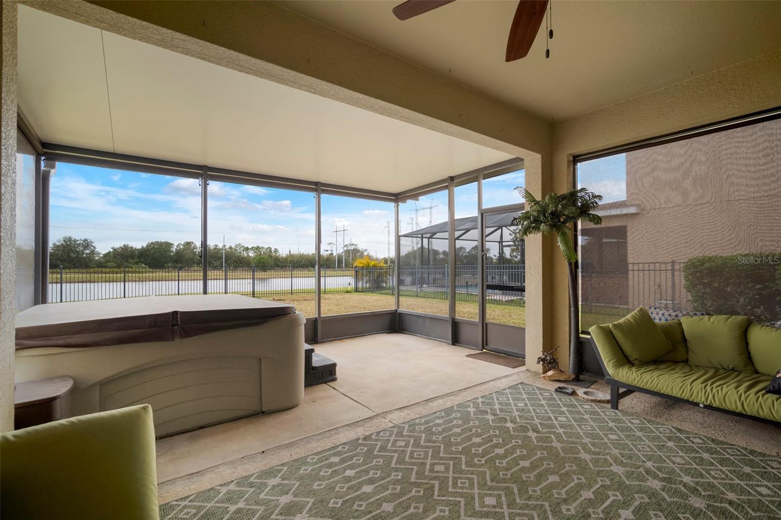 6928 OLD BENTON DR, APOLLO BEACH, FL, 33572