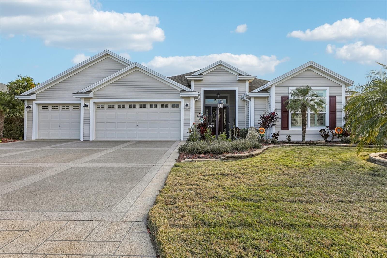 2054 VISION CT, THE VILLAGES, FL, 32163