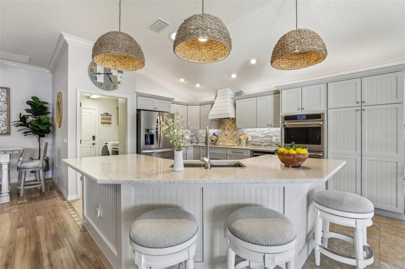 2054 VISION CT, THE VILLAGES, FL, 32163