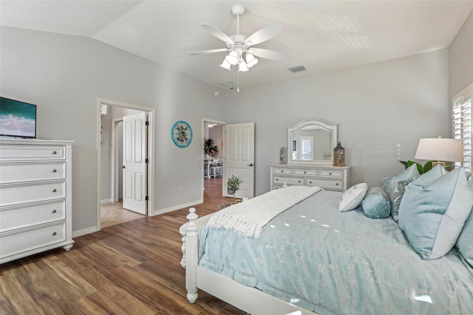 2054 VISION CT, THE VILLAGES, FL, 32163