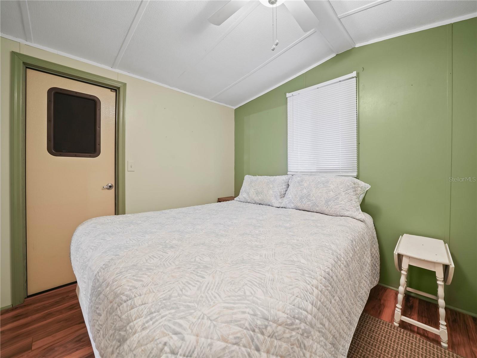 K4902769 Property Photo