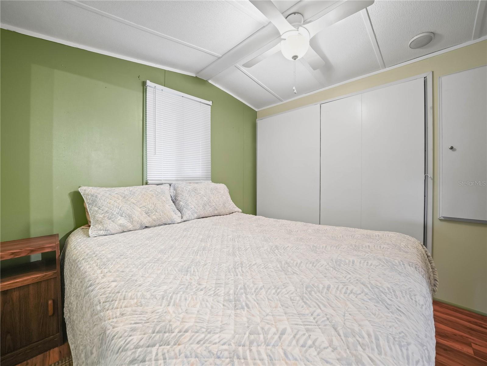 K4902769 Property Photo