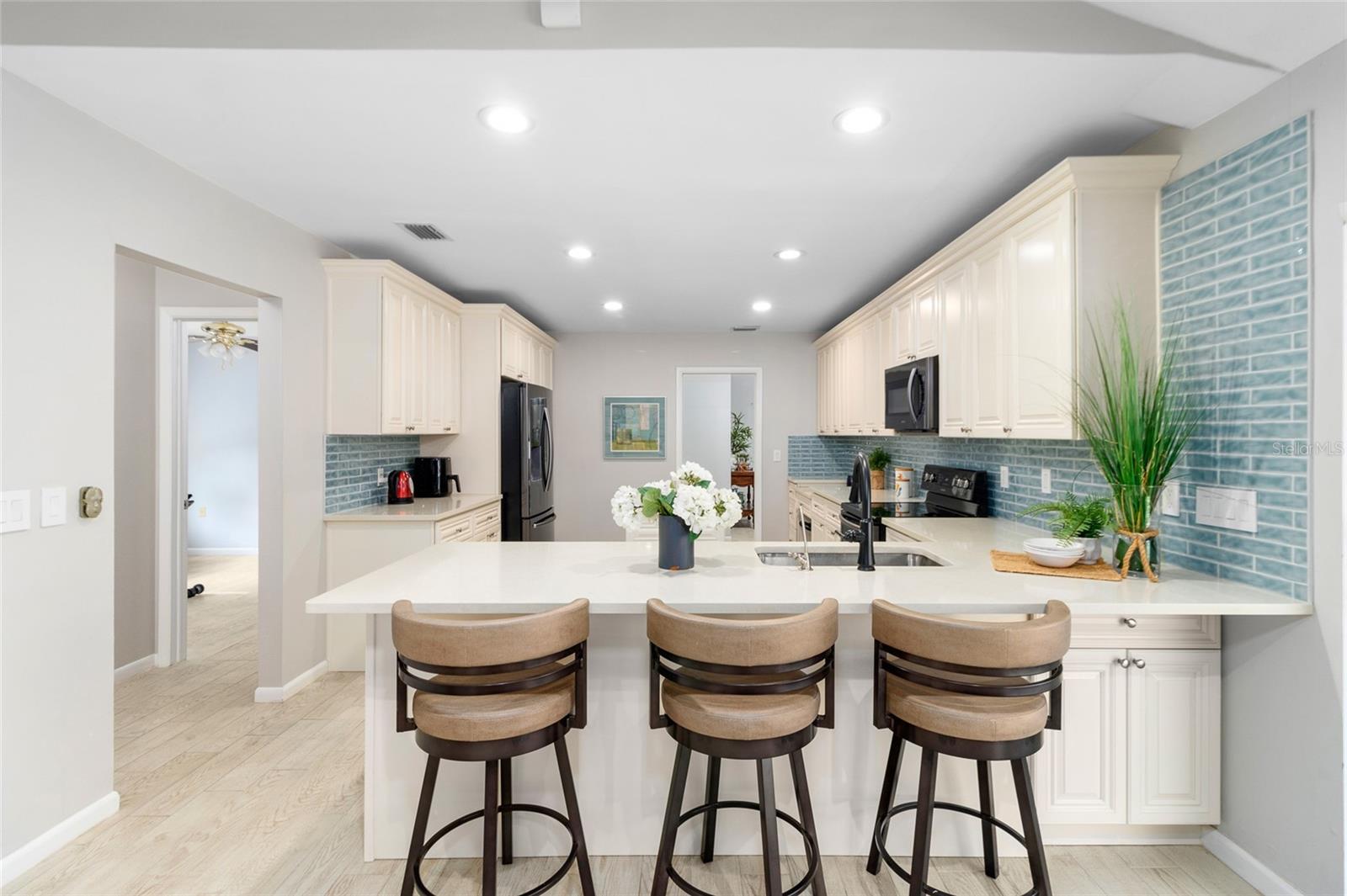13015 WHISPER BAY PL, TAMPA, FL, 33618