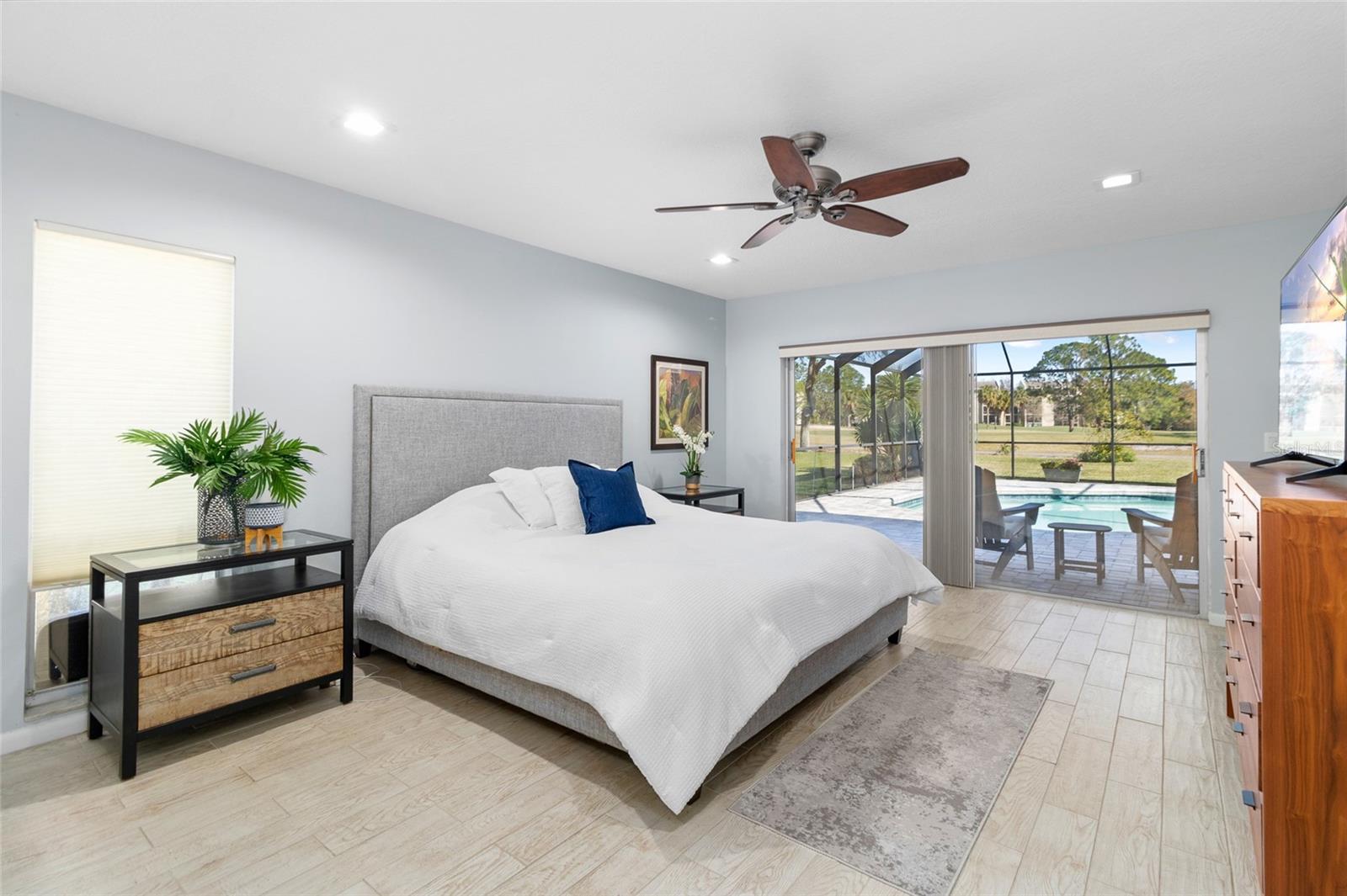 13015 WHISPER BAY PL, TAMPA, FL, 33618