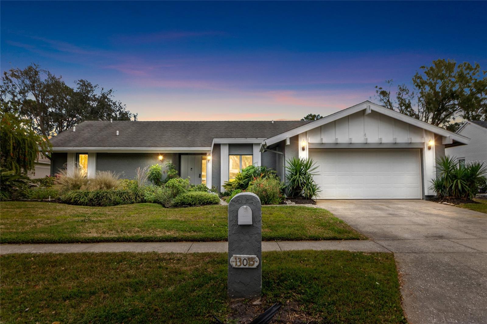 13015 WHISPER BAY PL, TAMPA, FL, 33618