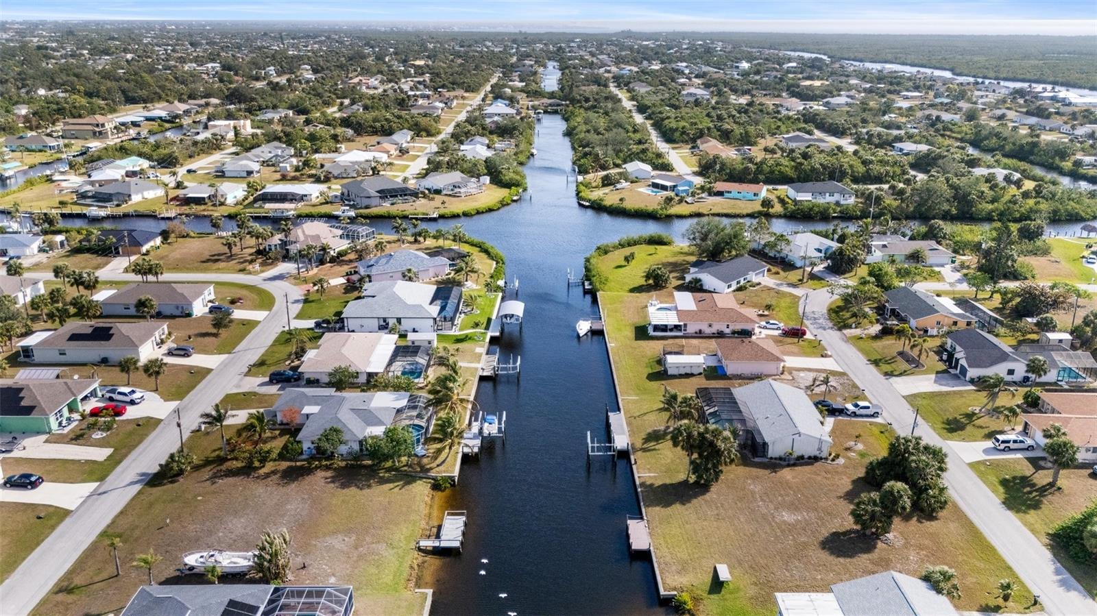 18170 AVONSDALE CIR, PORT CHARLOTTE, FL, 33948
