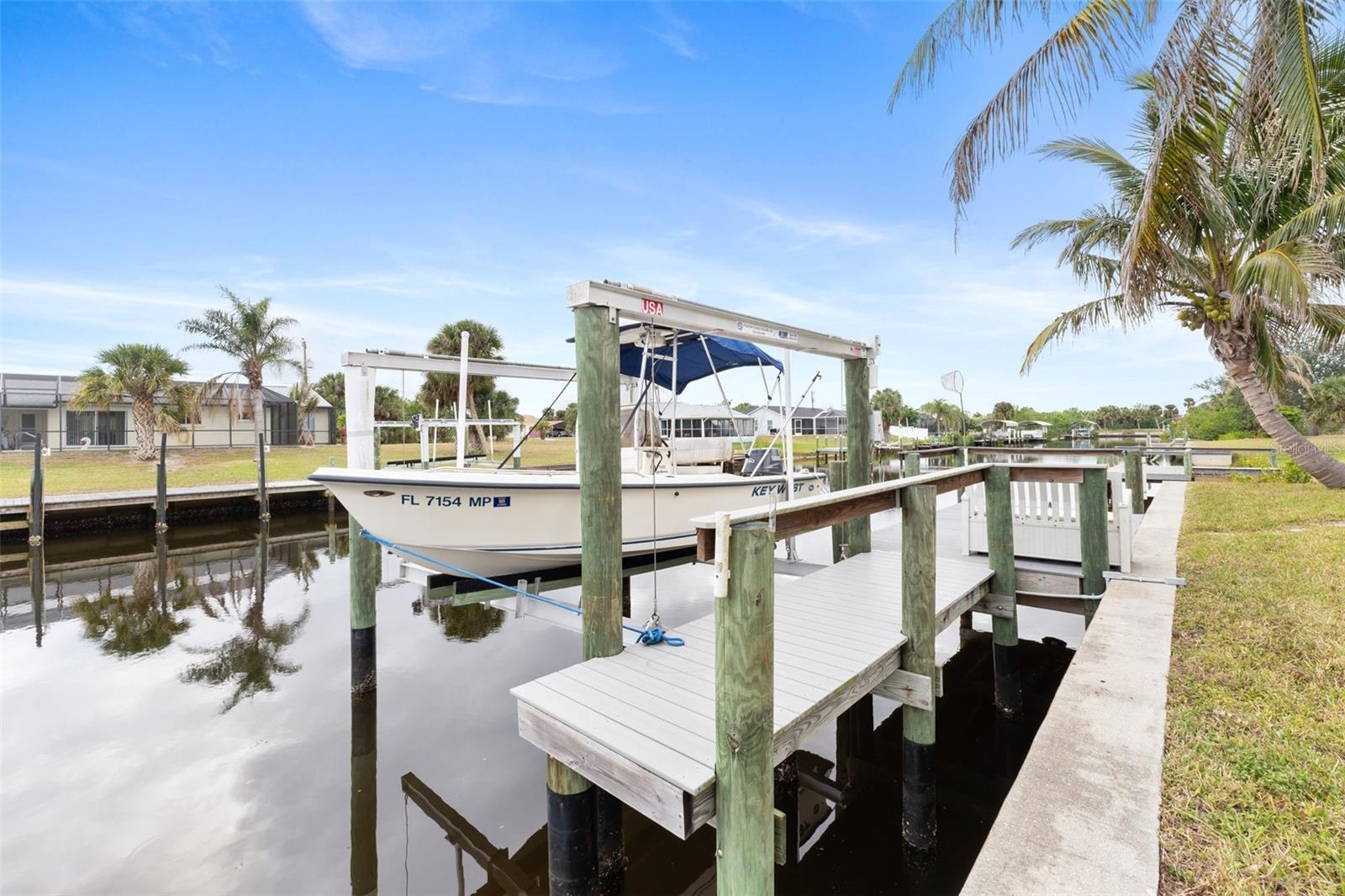 18170 AVONSDALE CIR, PORT CHARLOTTE, FL, 33948