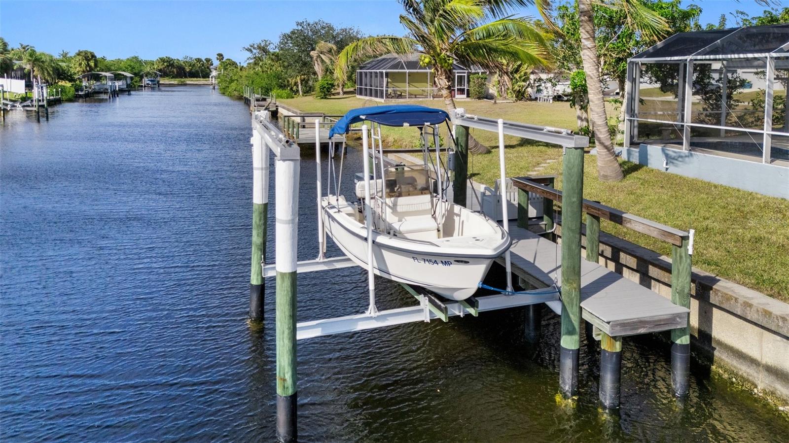 18170 AVONSDALE CIR, PORT CHARLOTTE, FL, 33948