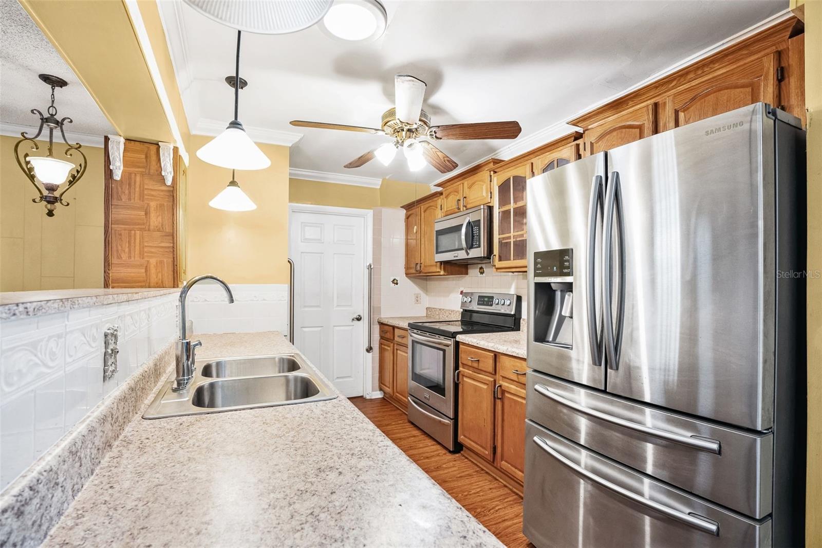 5754 OAK HILL MANOR DR, ORLANDO, FL, 32839