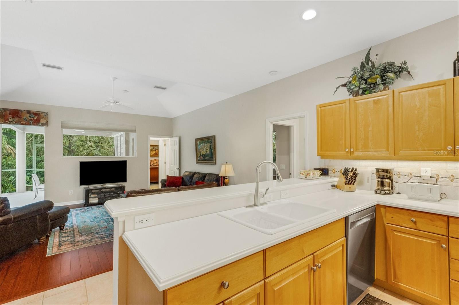 6605 NAUTICAL DR, LAKEWOOD RANCH, FL, 34202