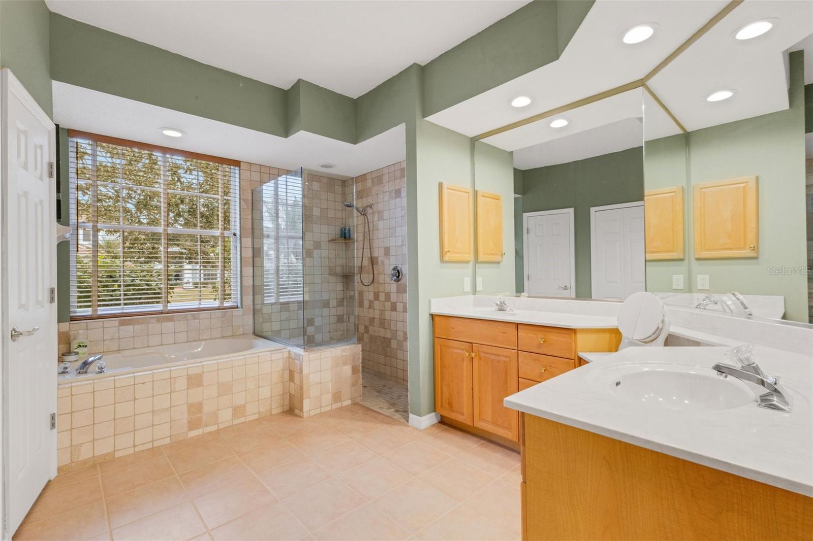 6605 NAUTICAL DR, LAKEWOOD RANCH, FL, 34202