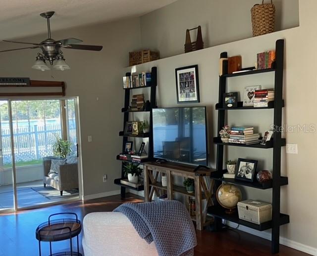 124 DAKOTA AVE, GROVELAND, FL, 34736