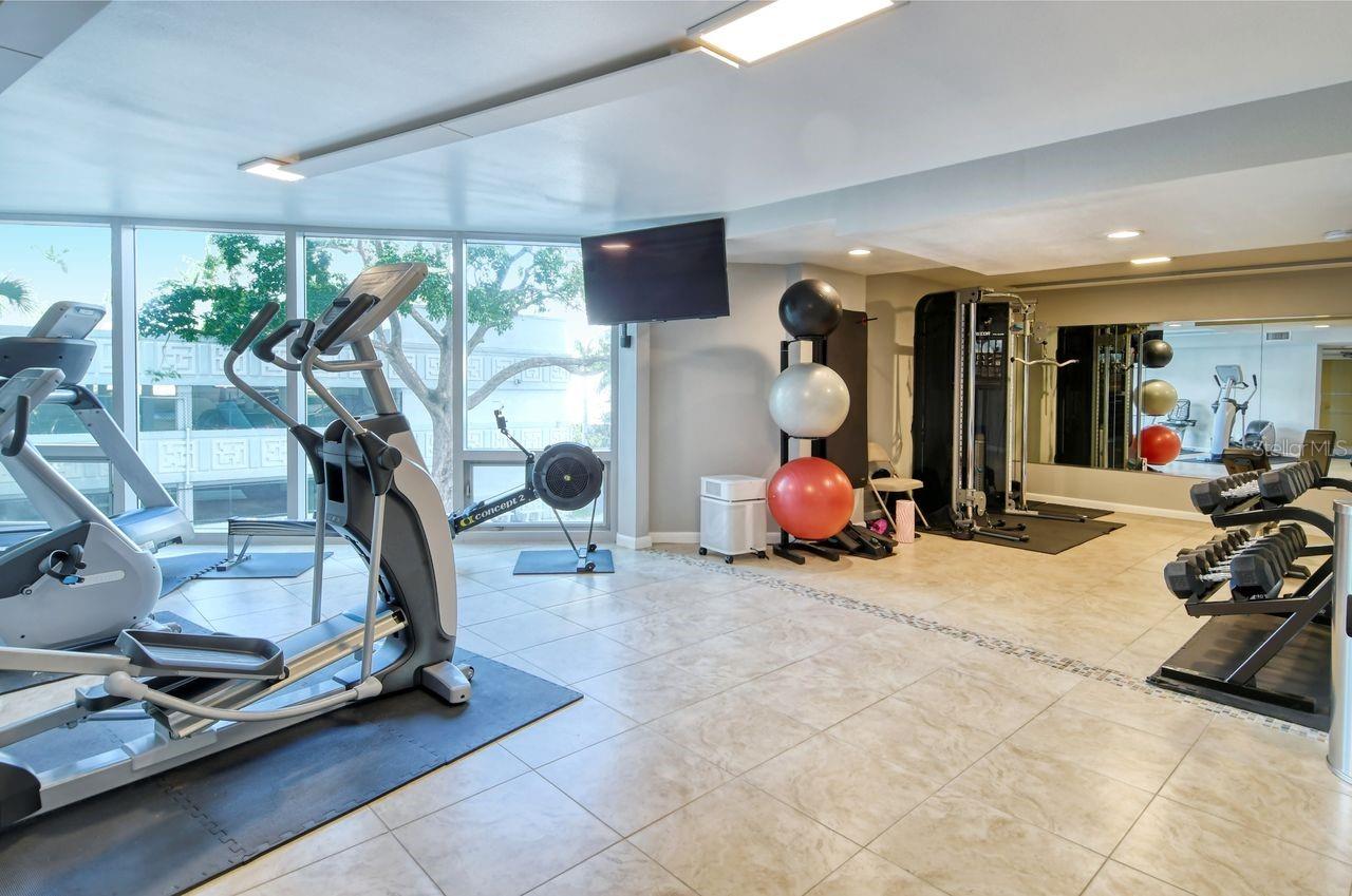 1111 N GULFSTREAM AVE #4E, SARASOTA, FL, 34236