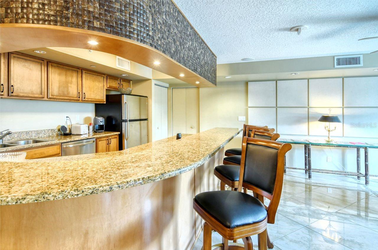 1111 N GULFSTREAM AVE #4E, SARASOTA, FL, 34236