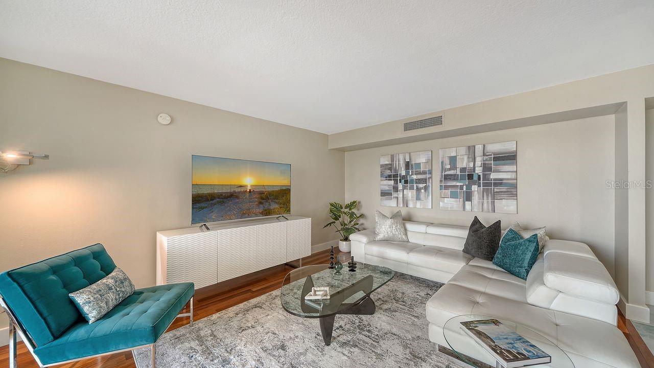 1111 N GULFSTREAM AVE #4E, SARASOTA, FL, 34236