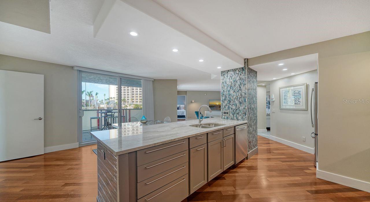 1111 N GULFSTREAM AVE #4E, SARASOTA, FL, 34236