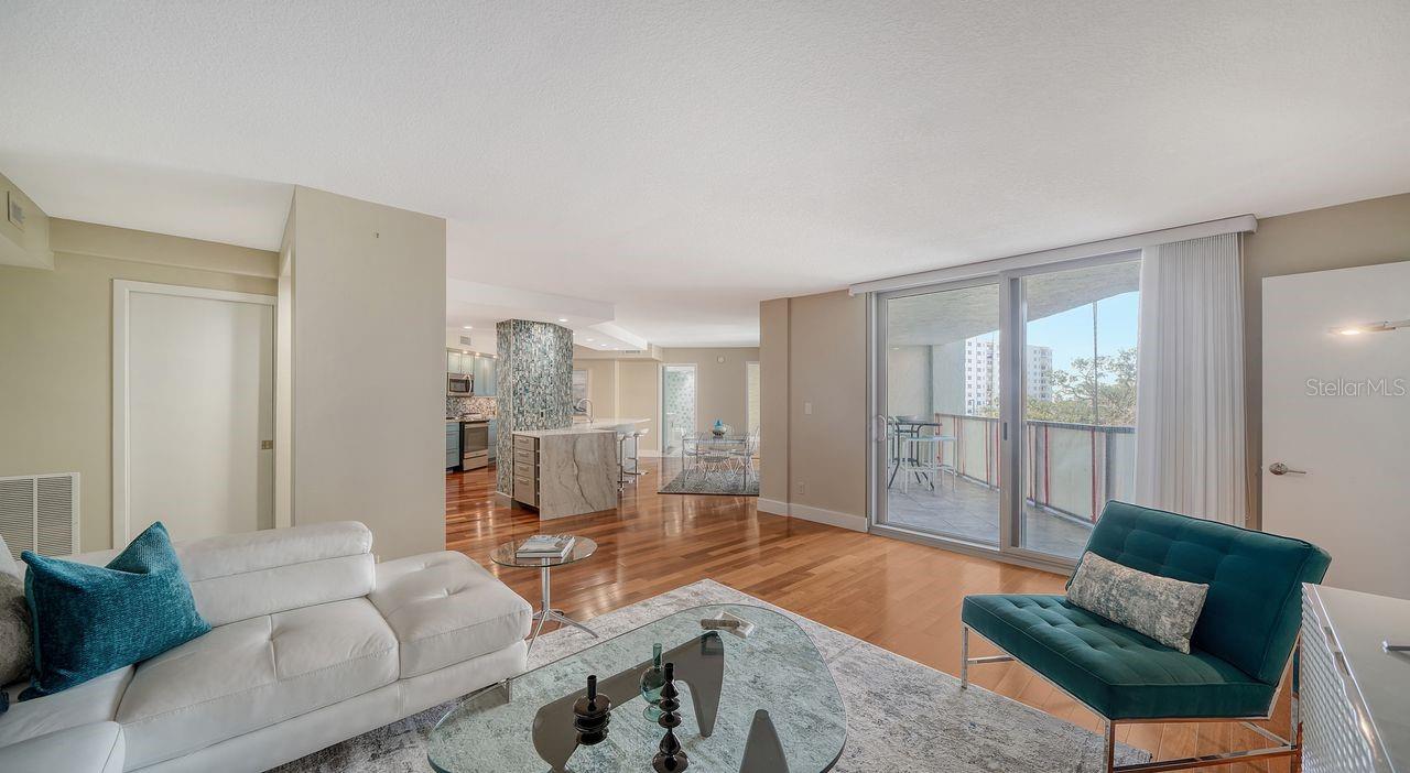 1111 N GULFSTREAM AVE #4E, SARASOTA, FL, 34236