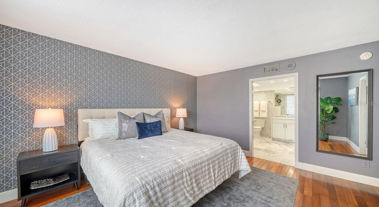 1111 N GULFSTREAM AVE #4E, SARASOTA, FL, 34236